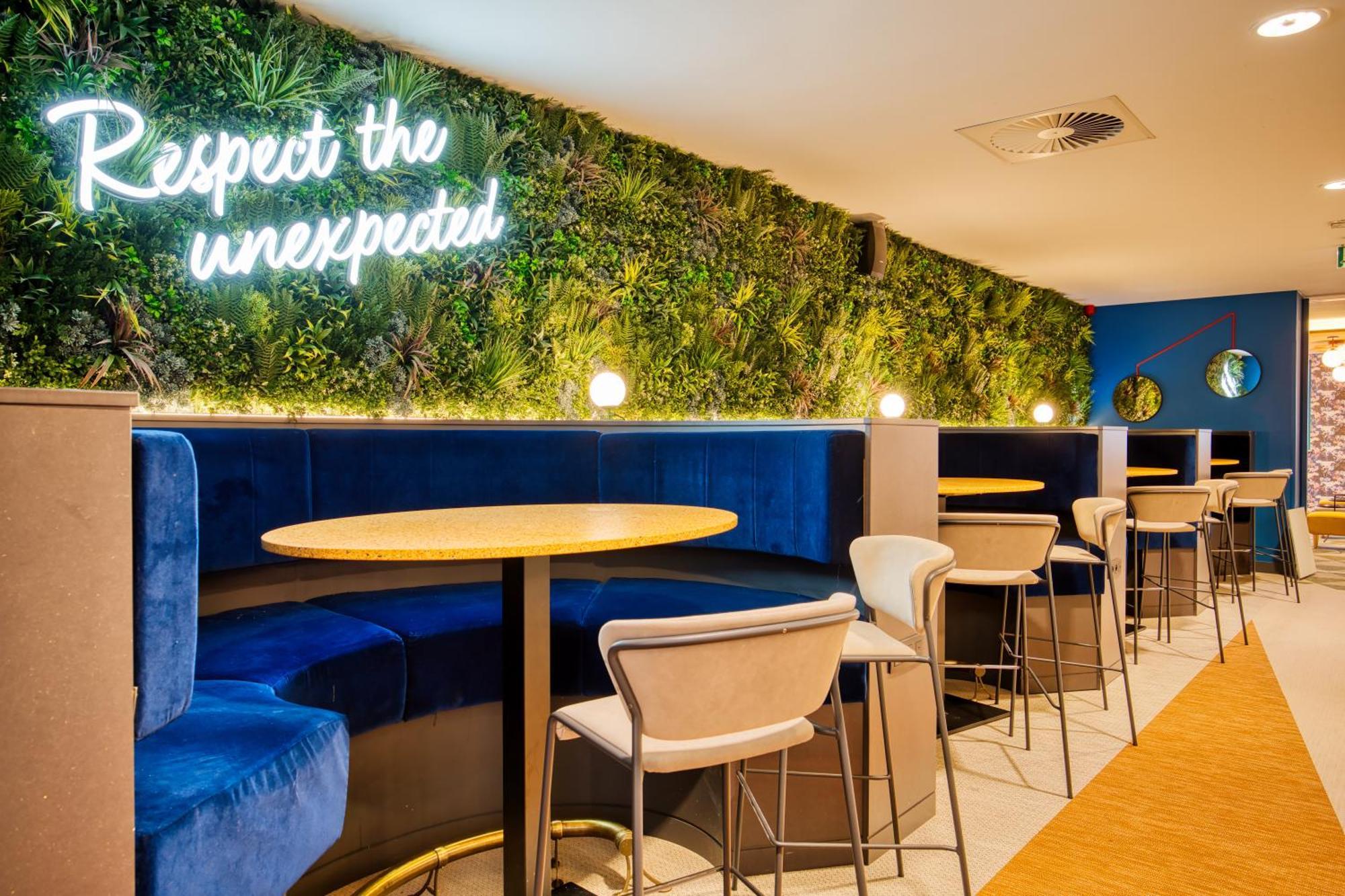 B&B Hotel Brussels Centre Louise Ngoại thất bức ảnh
